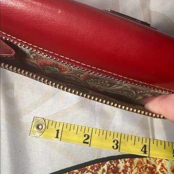 Vintage Dooney & Bourke Red Leather Checkbook Continental Wallet - Picture 15 of 15
